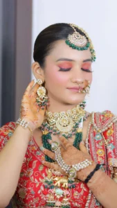 Makeup Artists in Karnal under ₹20K