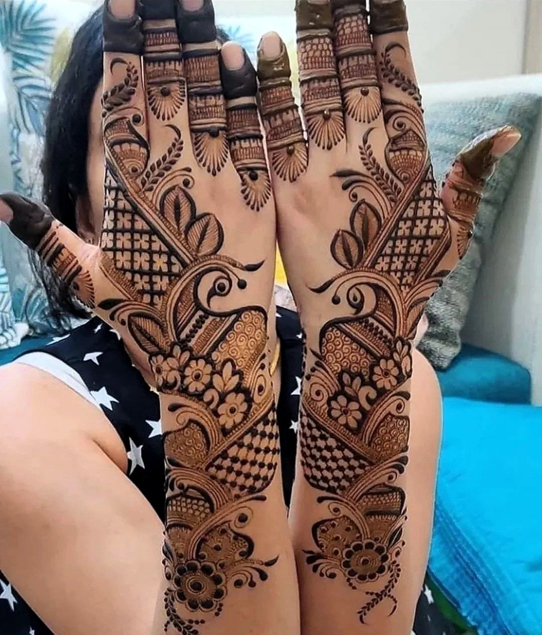 Simple Easy Beautiful Indo Arabic Mehndi Design - Mehndi Artistica