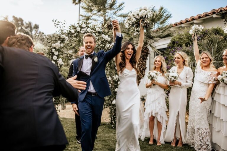 Recessional Songs To Walkout Your Wedding