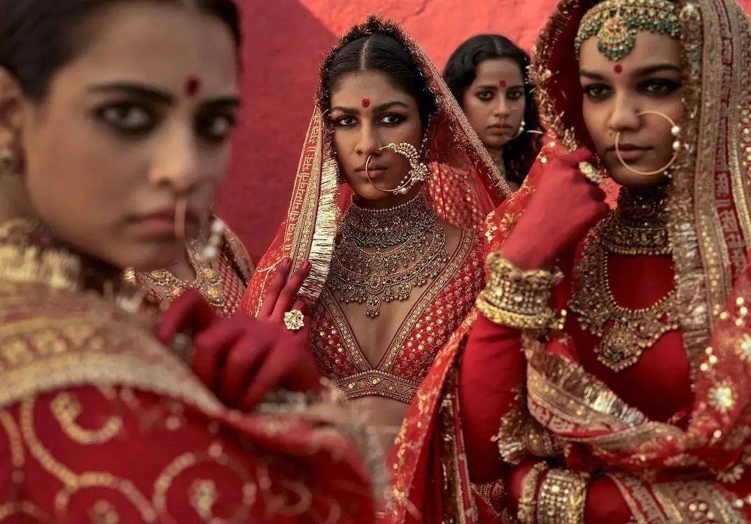 Rajasthani Lehenga Choli Ideas - Marwari Wedding Lehenga